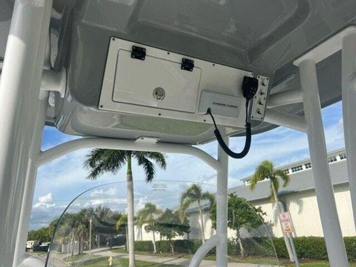 best yacht sales deals 2021 Sea Pro 248 Bay 248 Bay