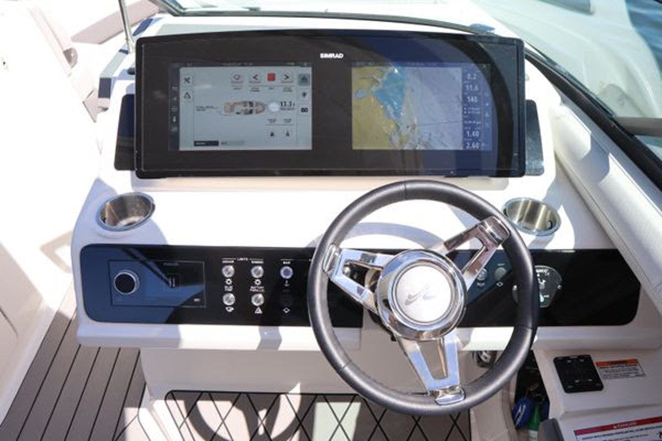 the best price on Settle Down - SEA RAY