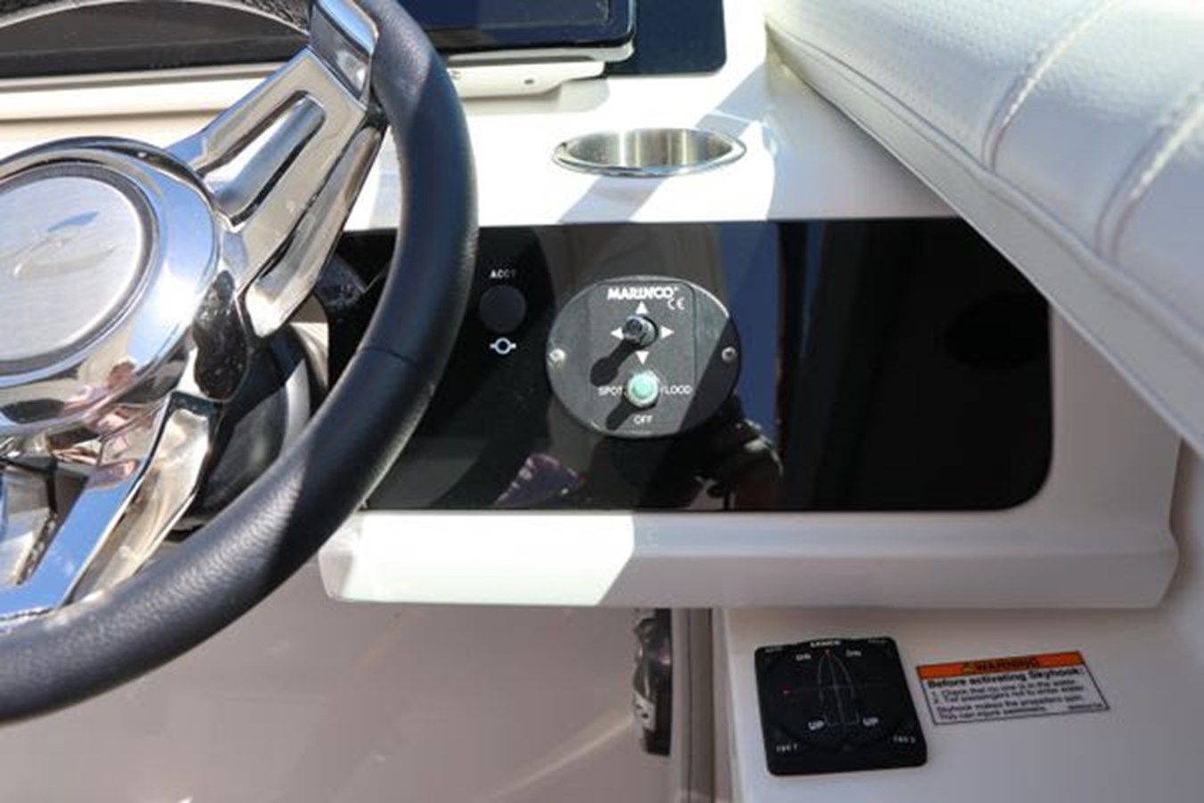 the best price on Settle Down - SEA RAY