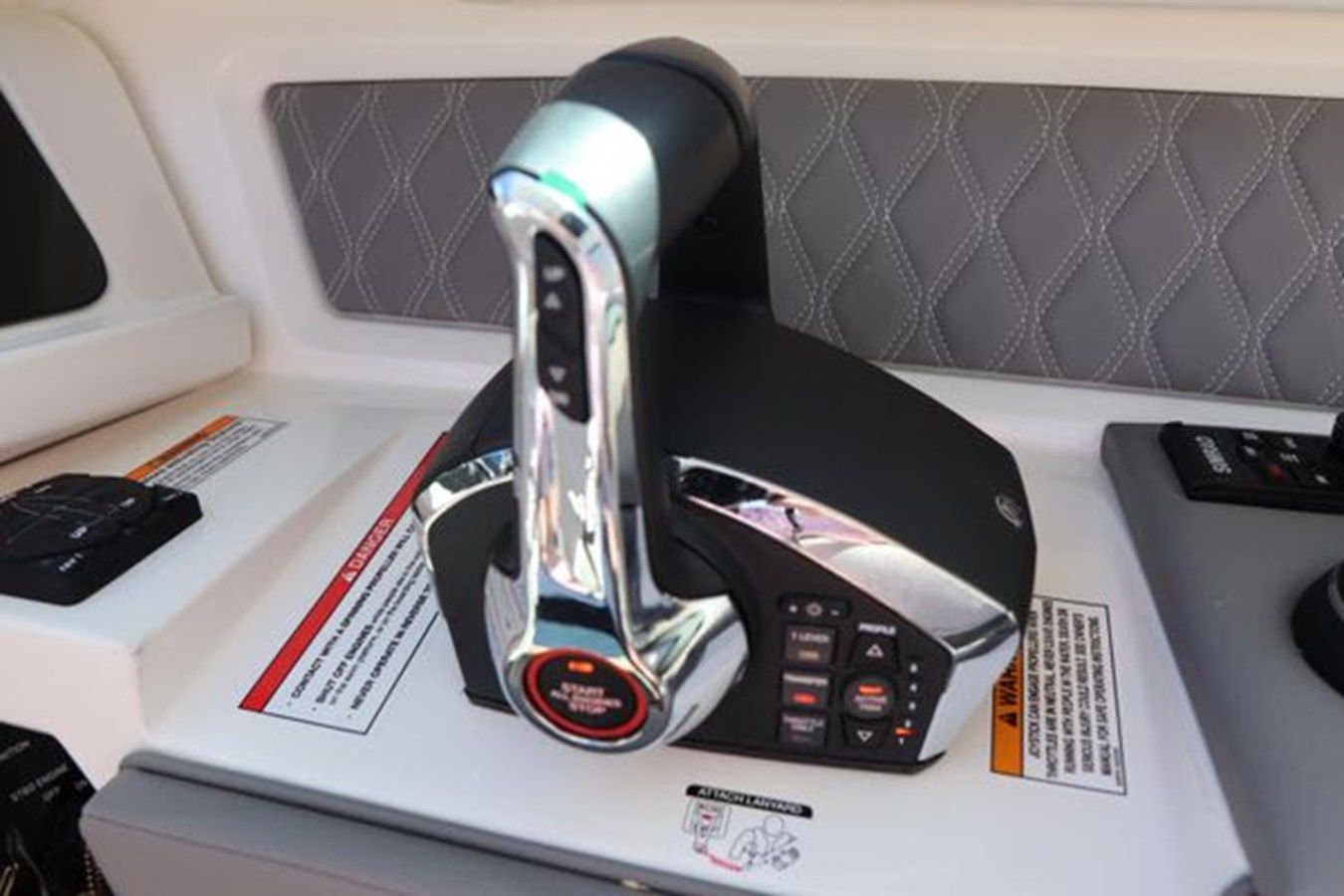 best yacht sales deals Settle Down 310 SLX