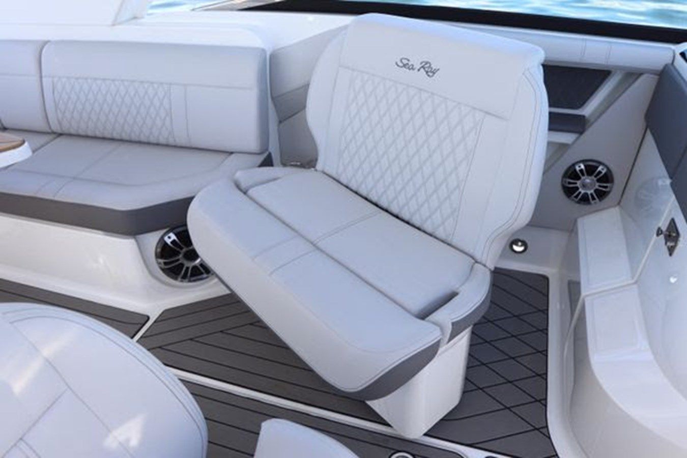 the best price on Settle Down 33