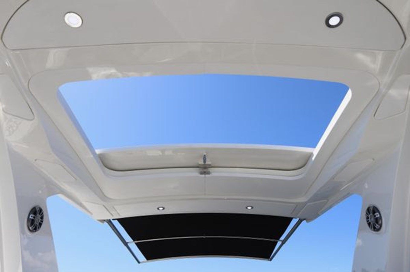 Settle Down - SEA RAY