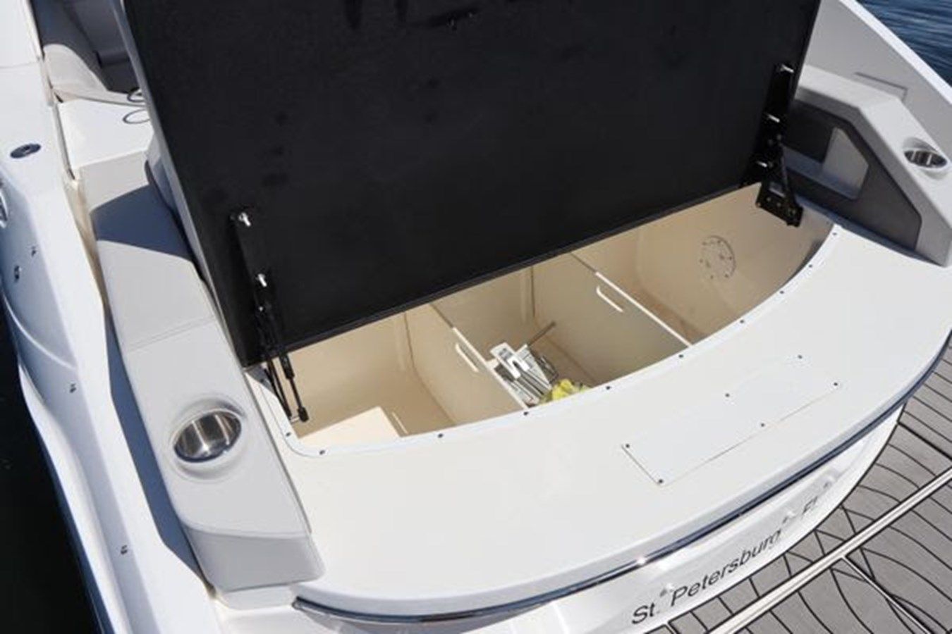 best yacht sales deals Settle Down - SEA RAY