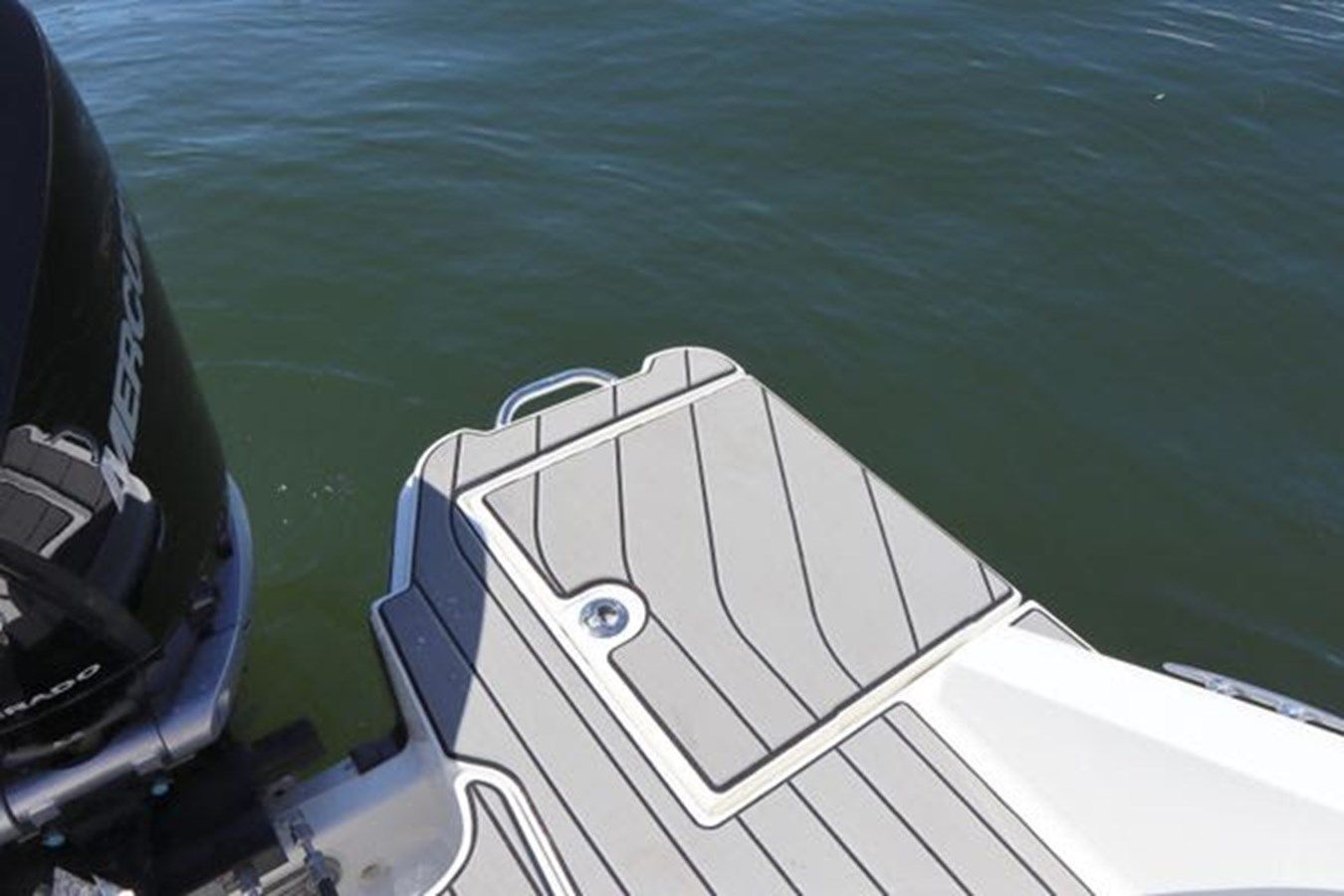 Buy a Settle Down at Shestakov Yacht Sales