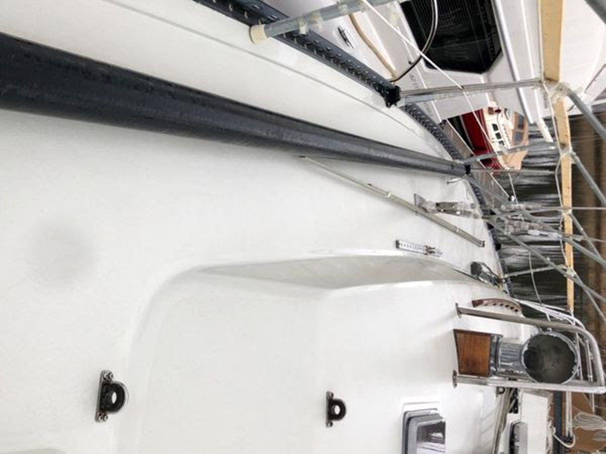 Buy a yacht 1988 C&C AC41 AC 41