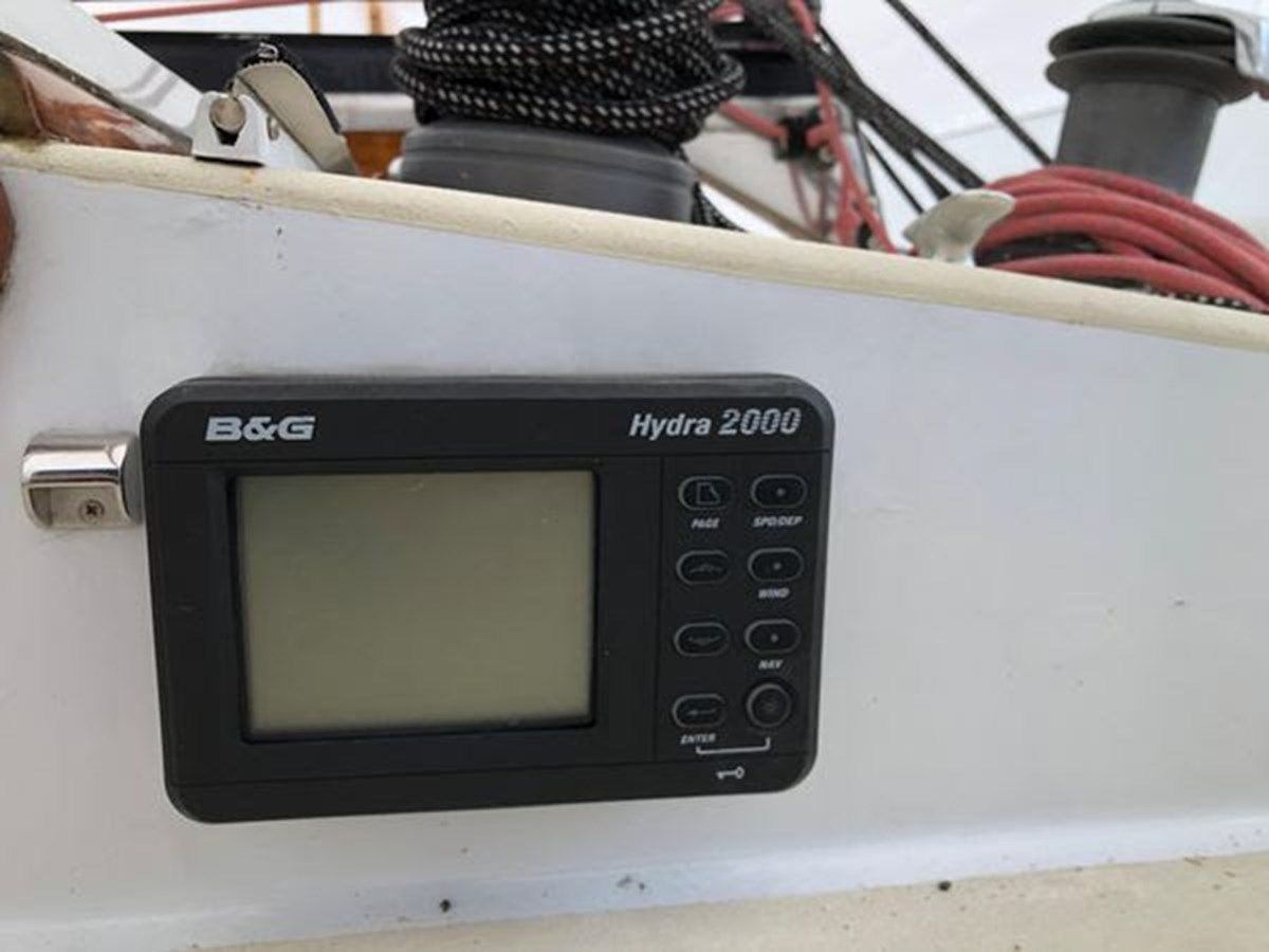 Продажа яхты DEFIANT NY 40