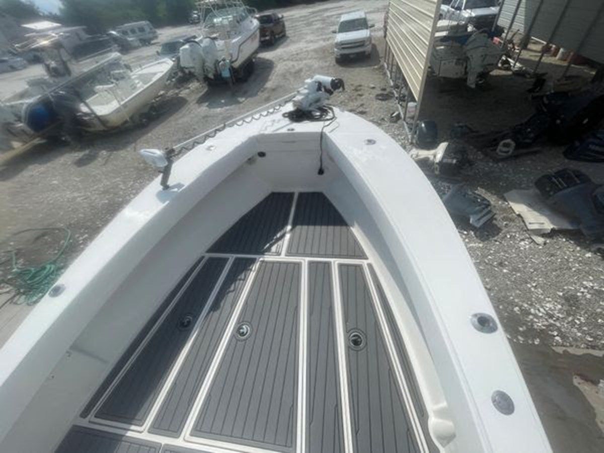Купить яхту Mount Up 26 Center Console в Shestakov Yacht Sales