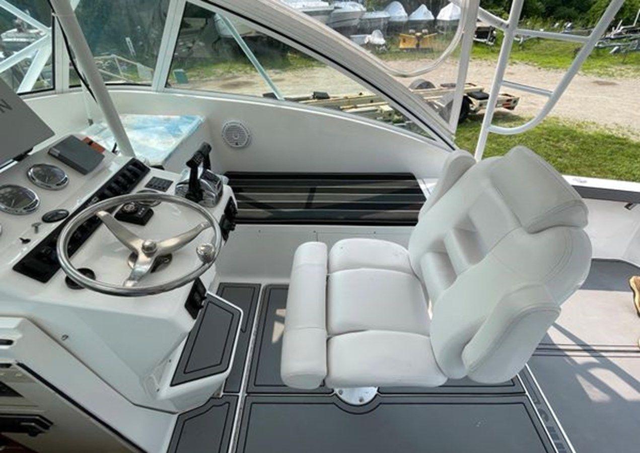 Купить 2005 Luhrs Custom 29 30