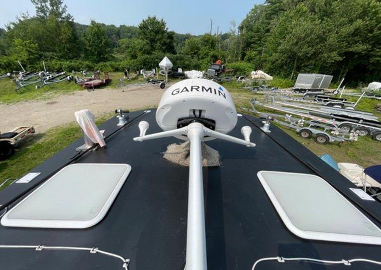 2005 Luhrs Custom 29 - LUHRS