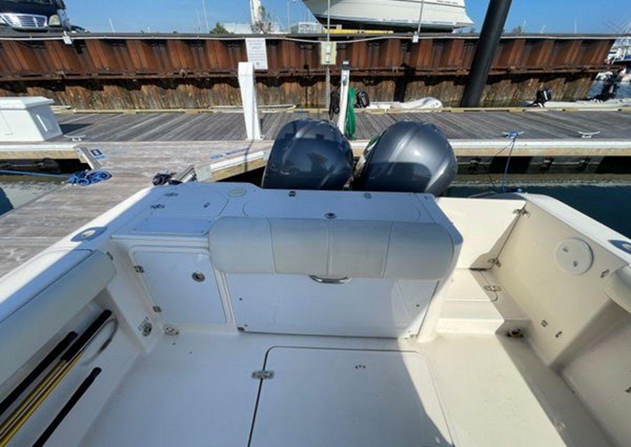 Buy a yacht 2011 Pursuit 280 Center Console 30