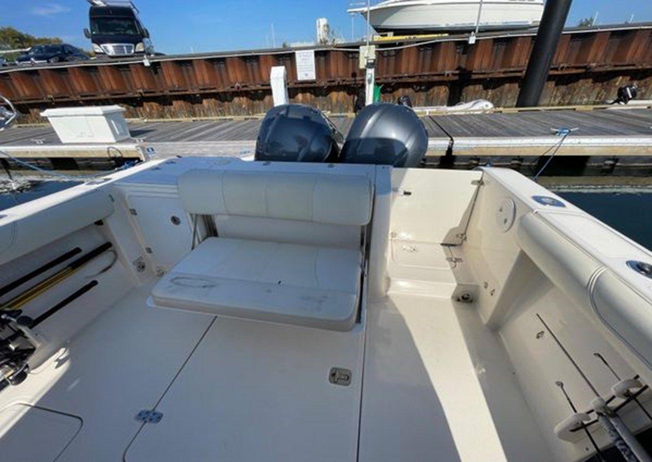the best price on 2011 Pursuit 280 Center Console 30