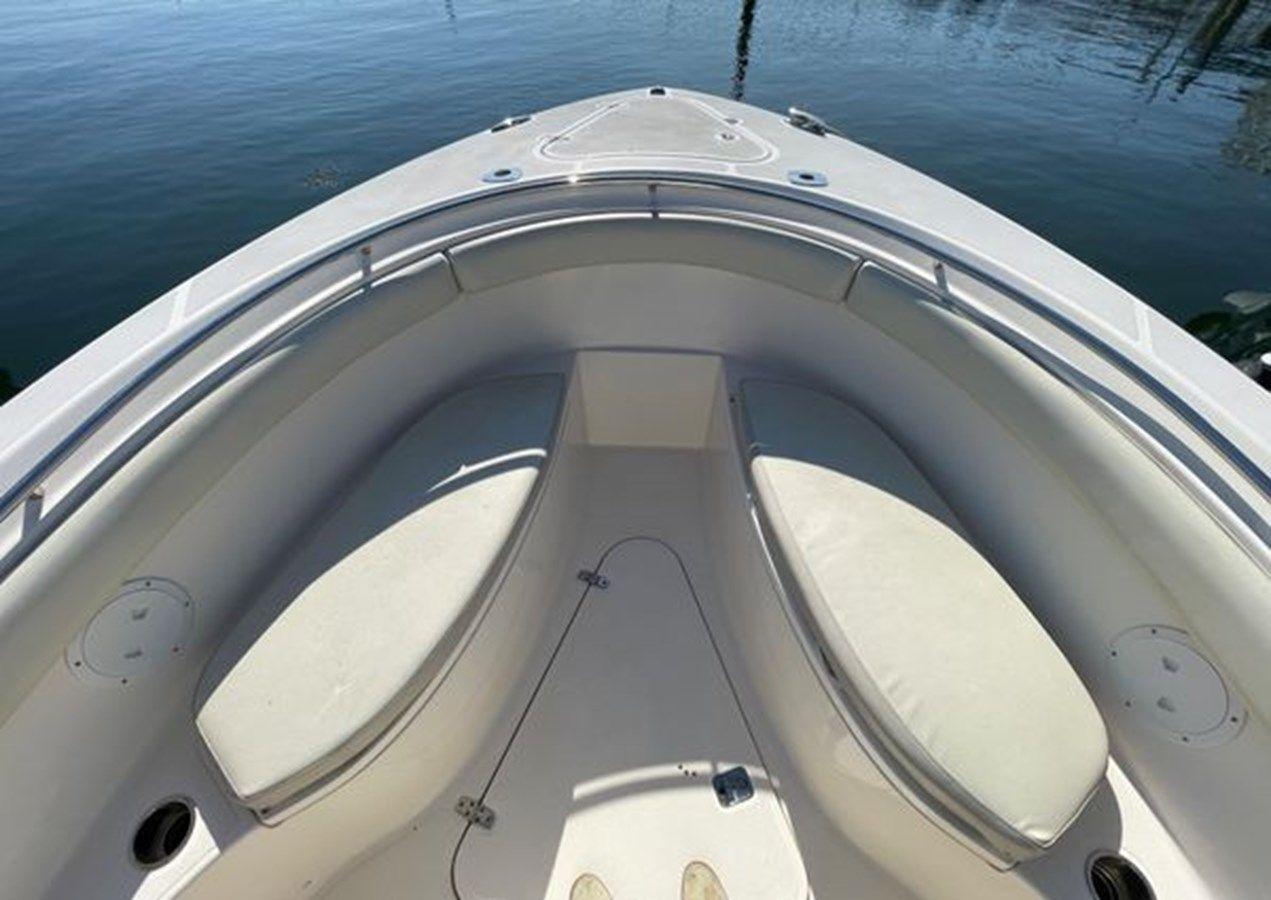 best yacht sales deals 2011 Pursuit 280 Center Console - PURSUIT BOATS