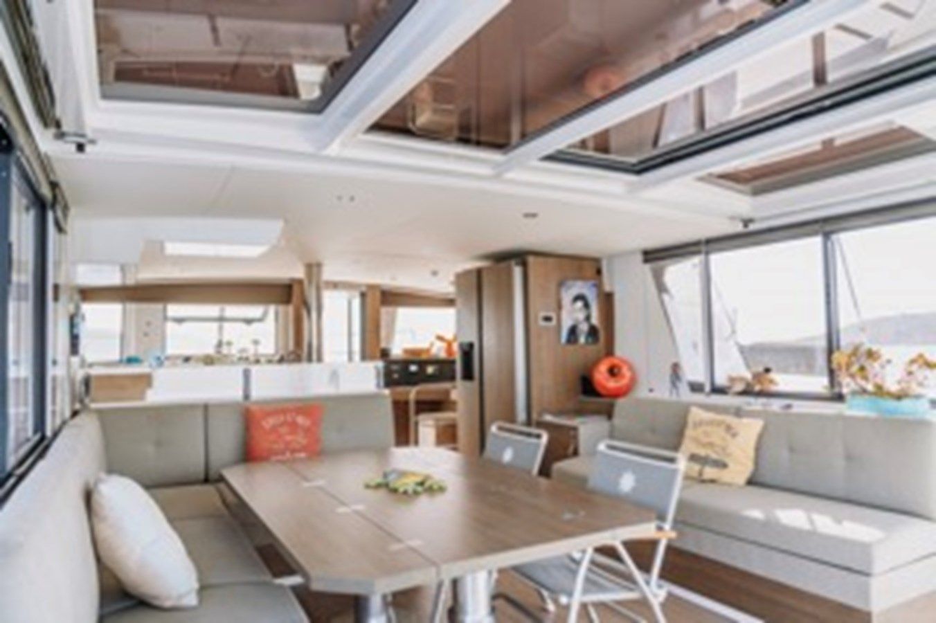 BALI 4.3 OPEN SPACE yacht sale