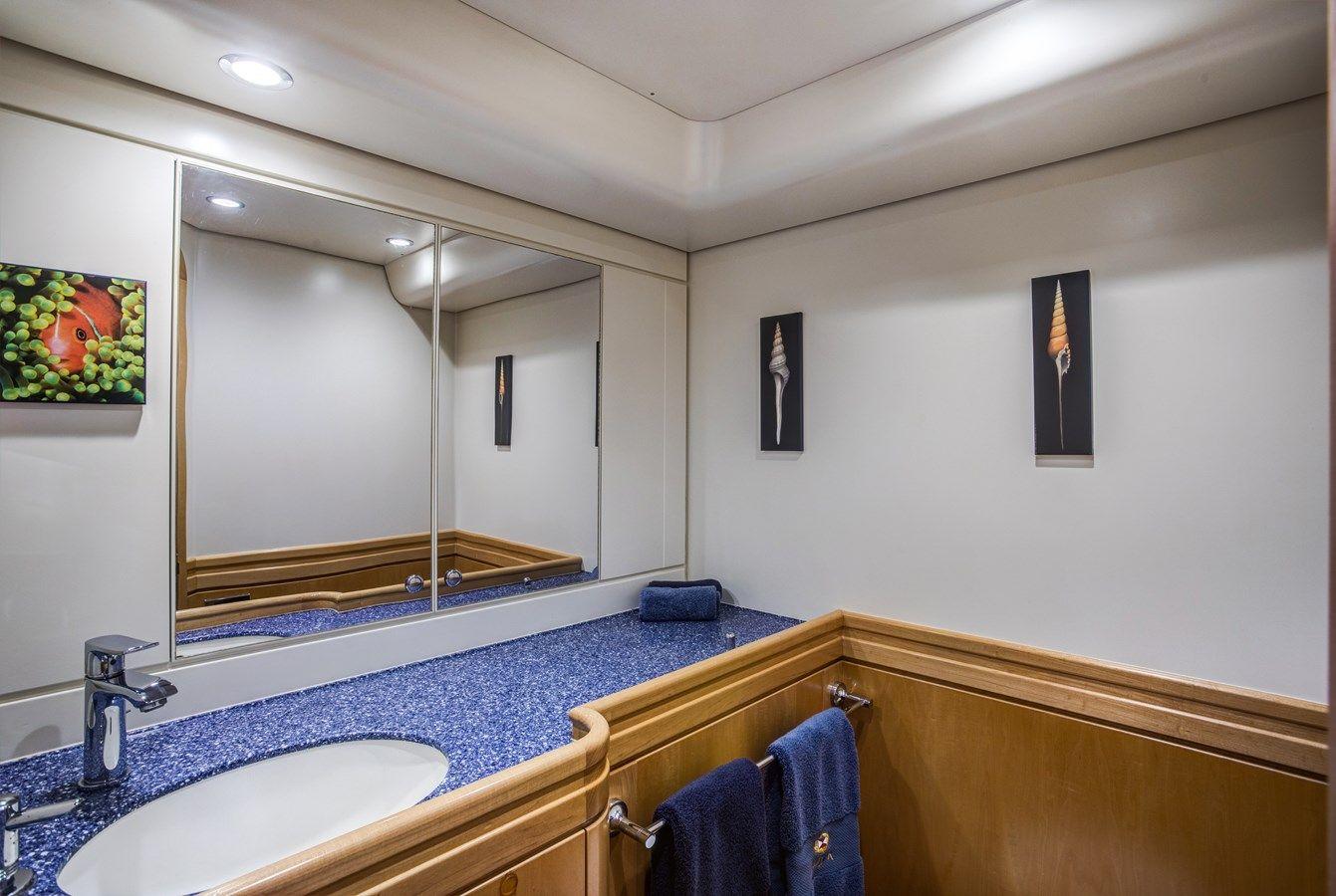 the best price on LADY K - MARTEN YACHTS