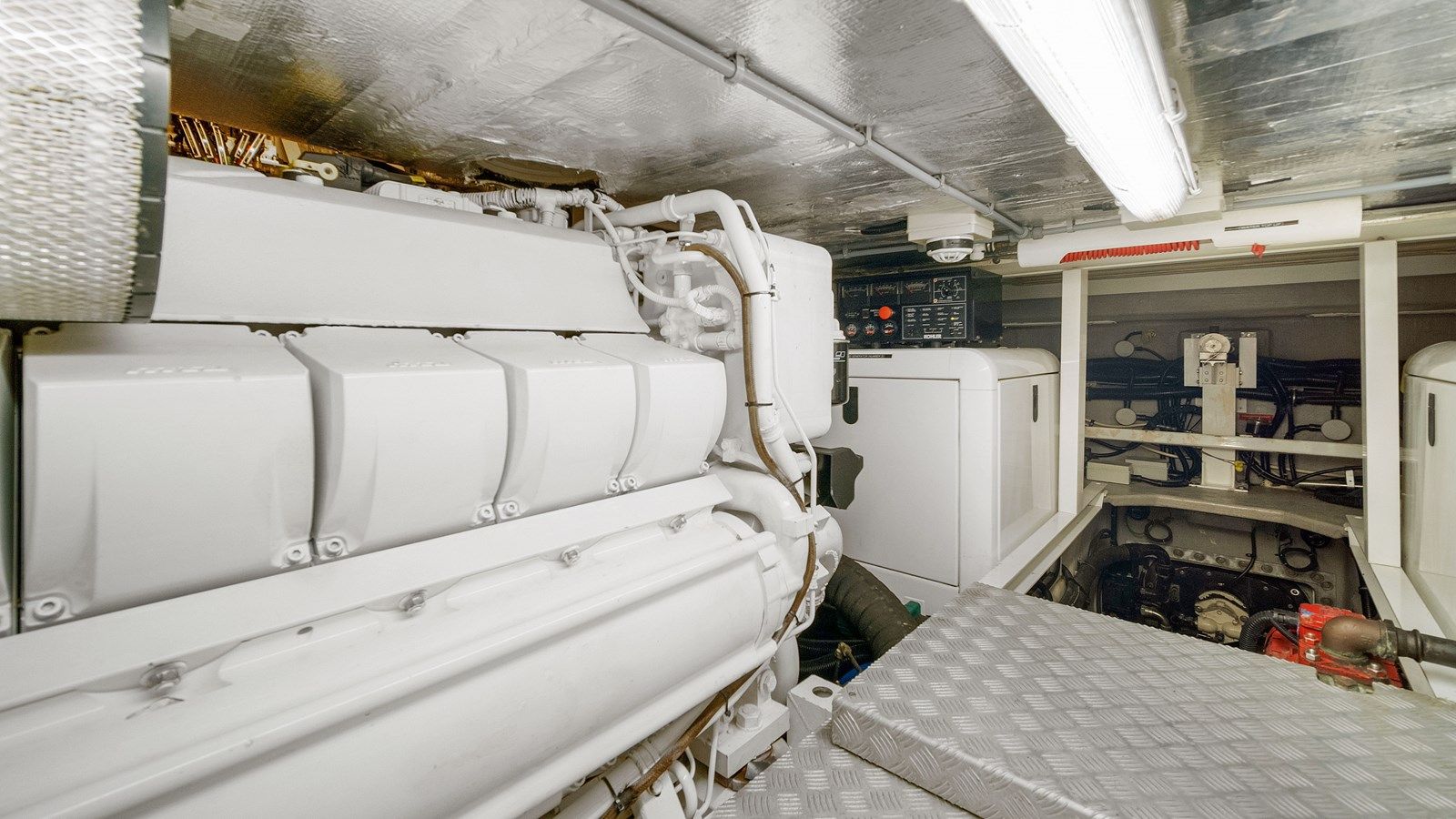 Лучшие предложения покупки яхты GBXSK04137L607 - Sunseeker