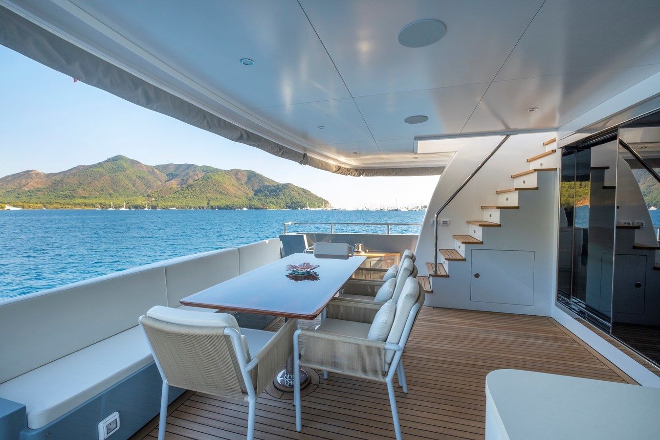 85' SEMI DISPLACEMENT TRAWLER 2022 yacht sale