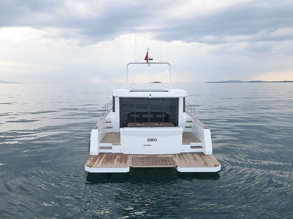 Купить яхту DG CAT 43 2023 в Shestakov Yacht Sales