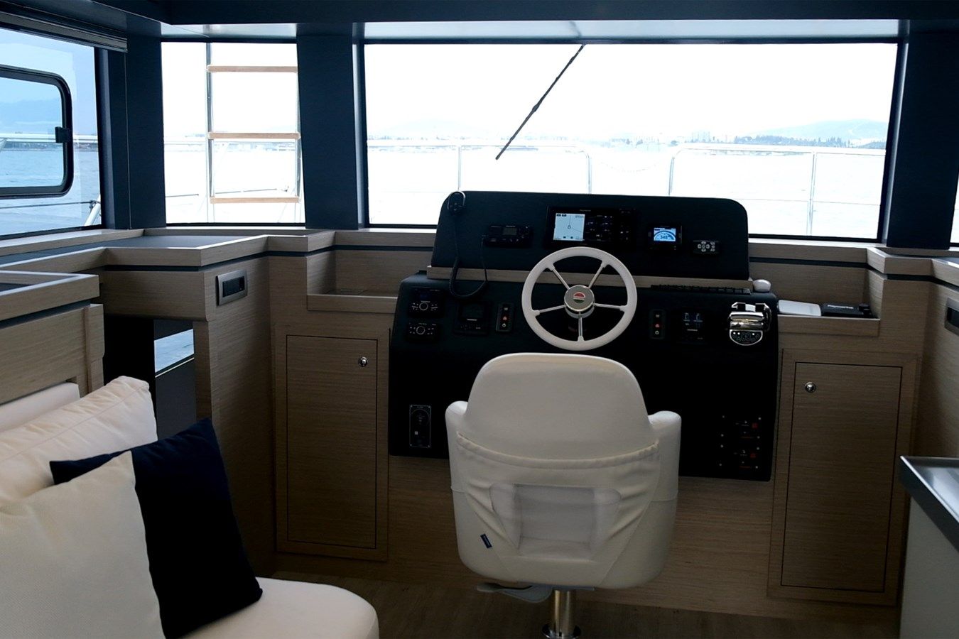 Лучшие предложения покупки яхты DG CAT 43 2023