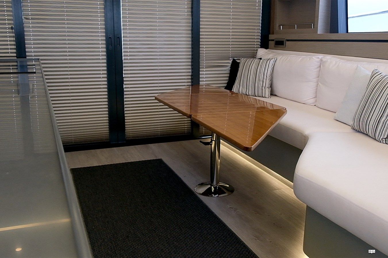 DG CAT 43 43