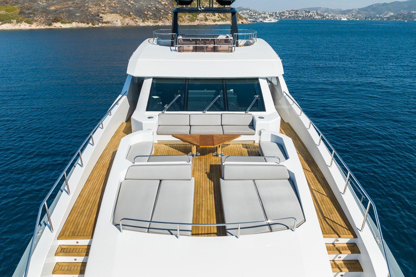 Buy a yacht Leonidas 120
