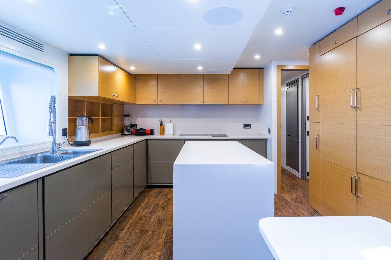 best yacht sales deals Leonidas