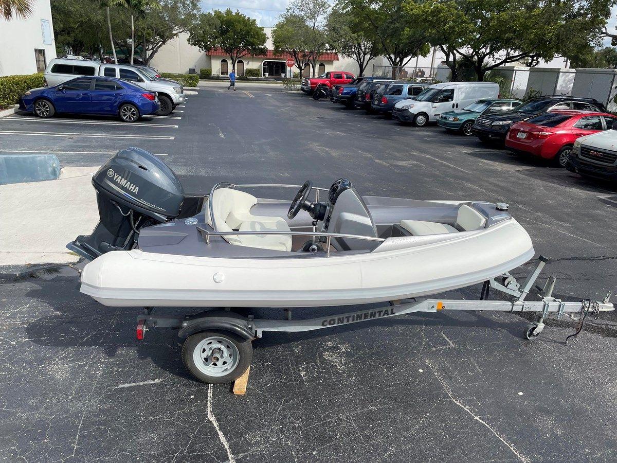 the best price on GT 11 Silver 2024