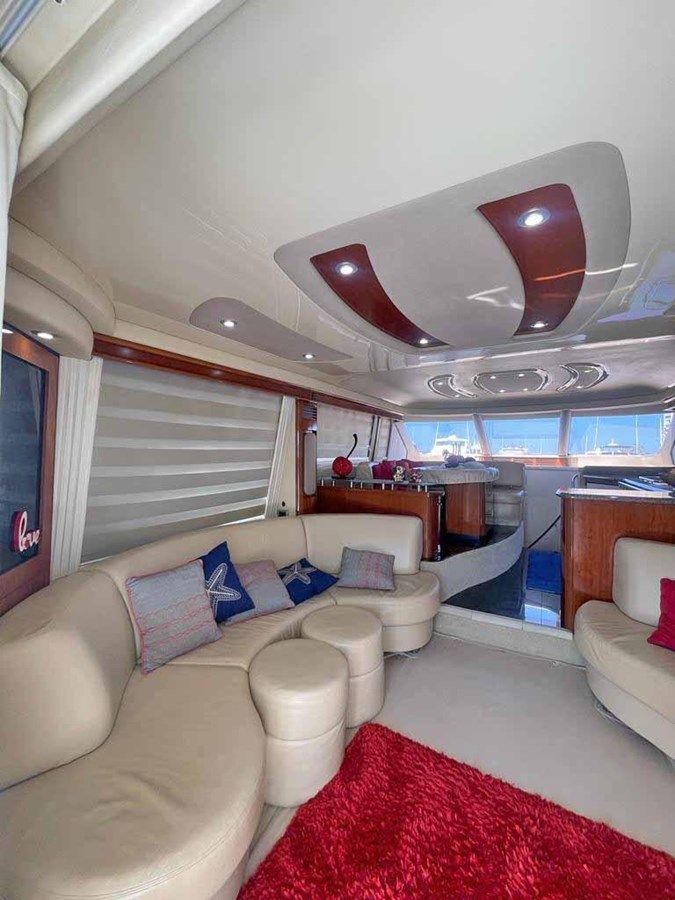 best yacht sales deals Sedan Bridge 2005