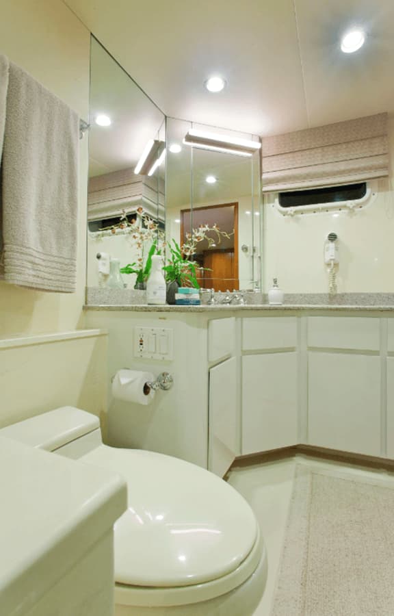 Лучшие предложения покупки яхты Golden Eagle - Broward Yacht