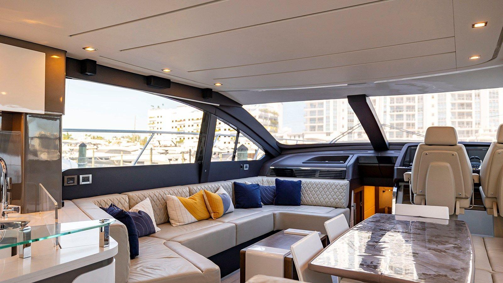 the best price on MON TON - SCHAEFER YACHTS