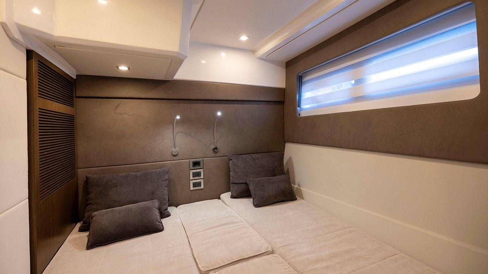 MON TON - SCHAEFER YACHTS yacht sale