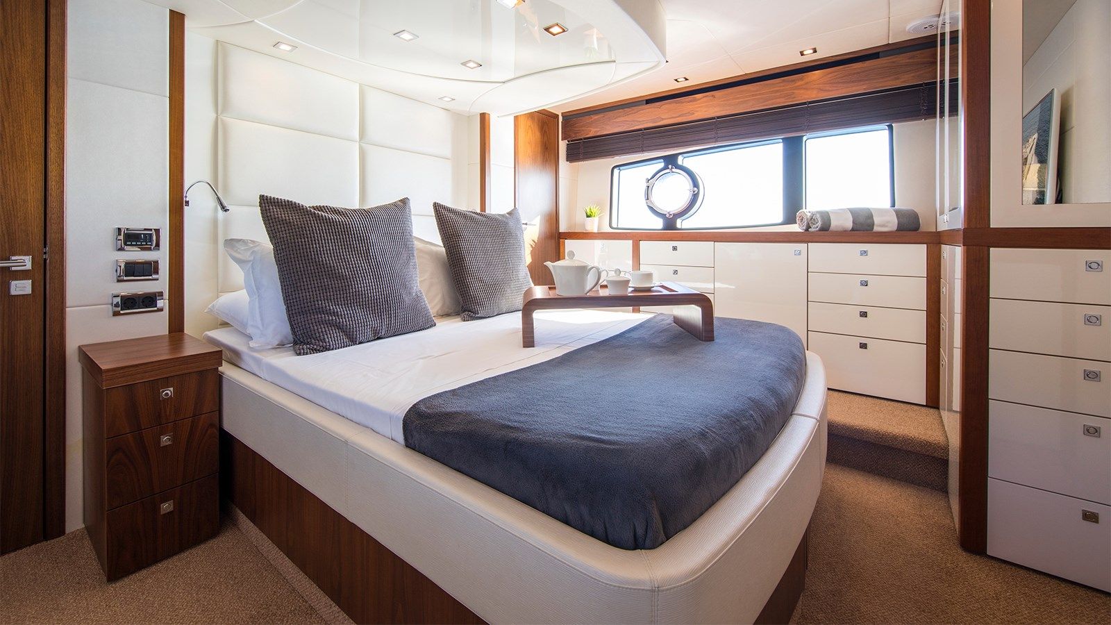 CARDANO Manhattan 63