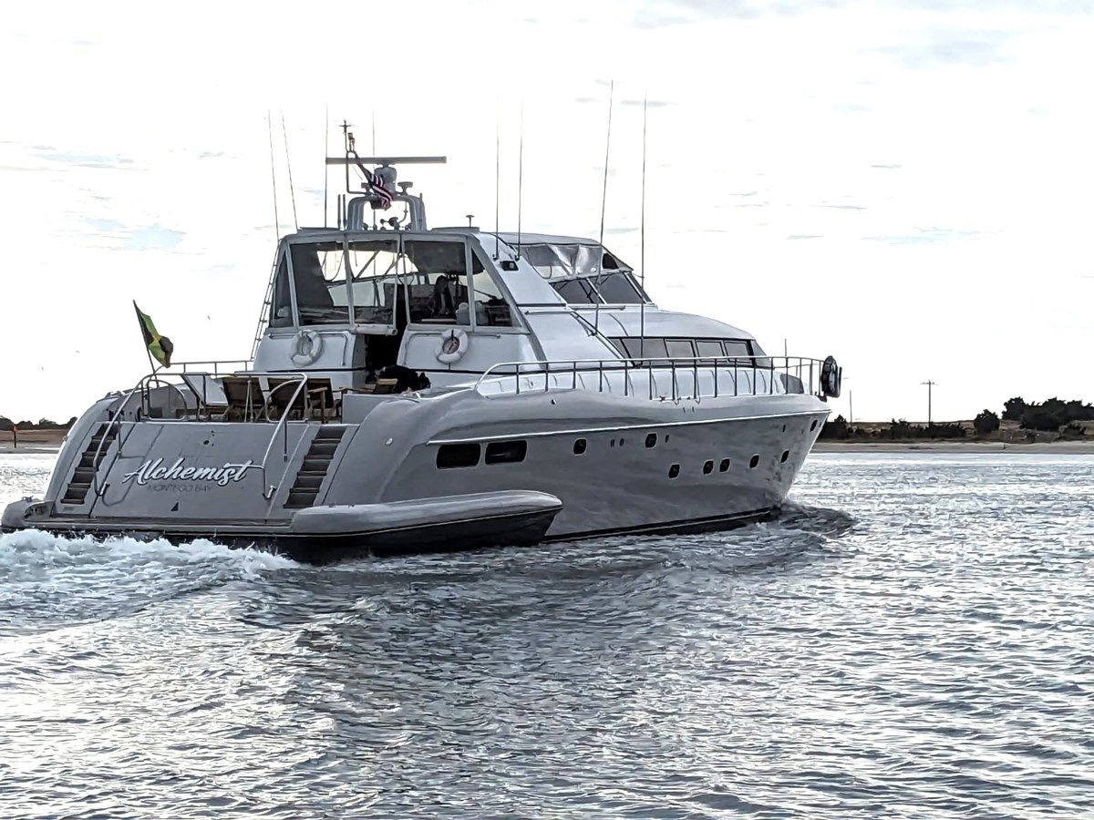 Buy a yacht ALCHEMIST - Mangusta