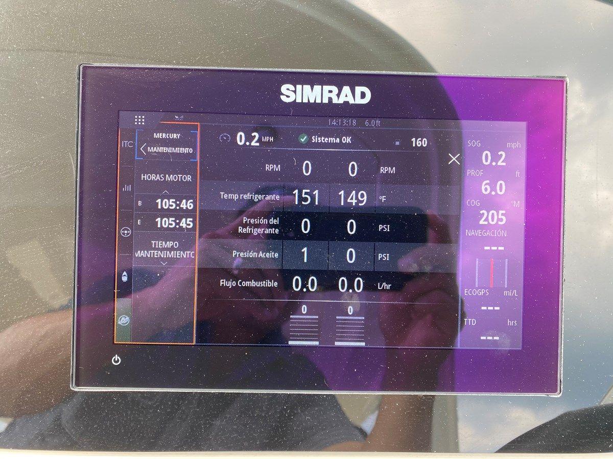 the best price on CASA - 2022 SEA RAY 310 SLX @ CANCUN 2022