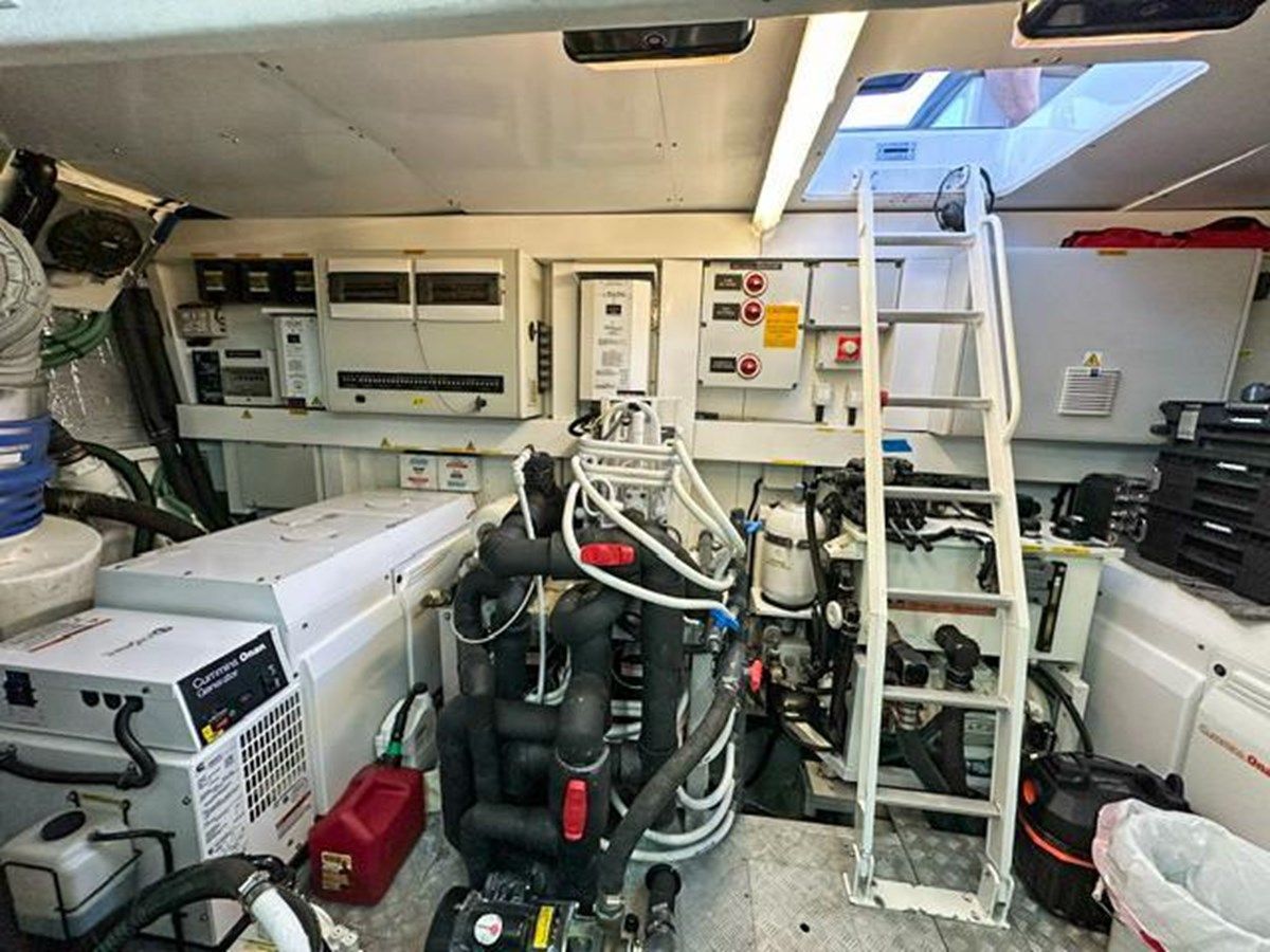 Стоимость яхты - - Sunseeker