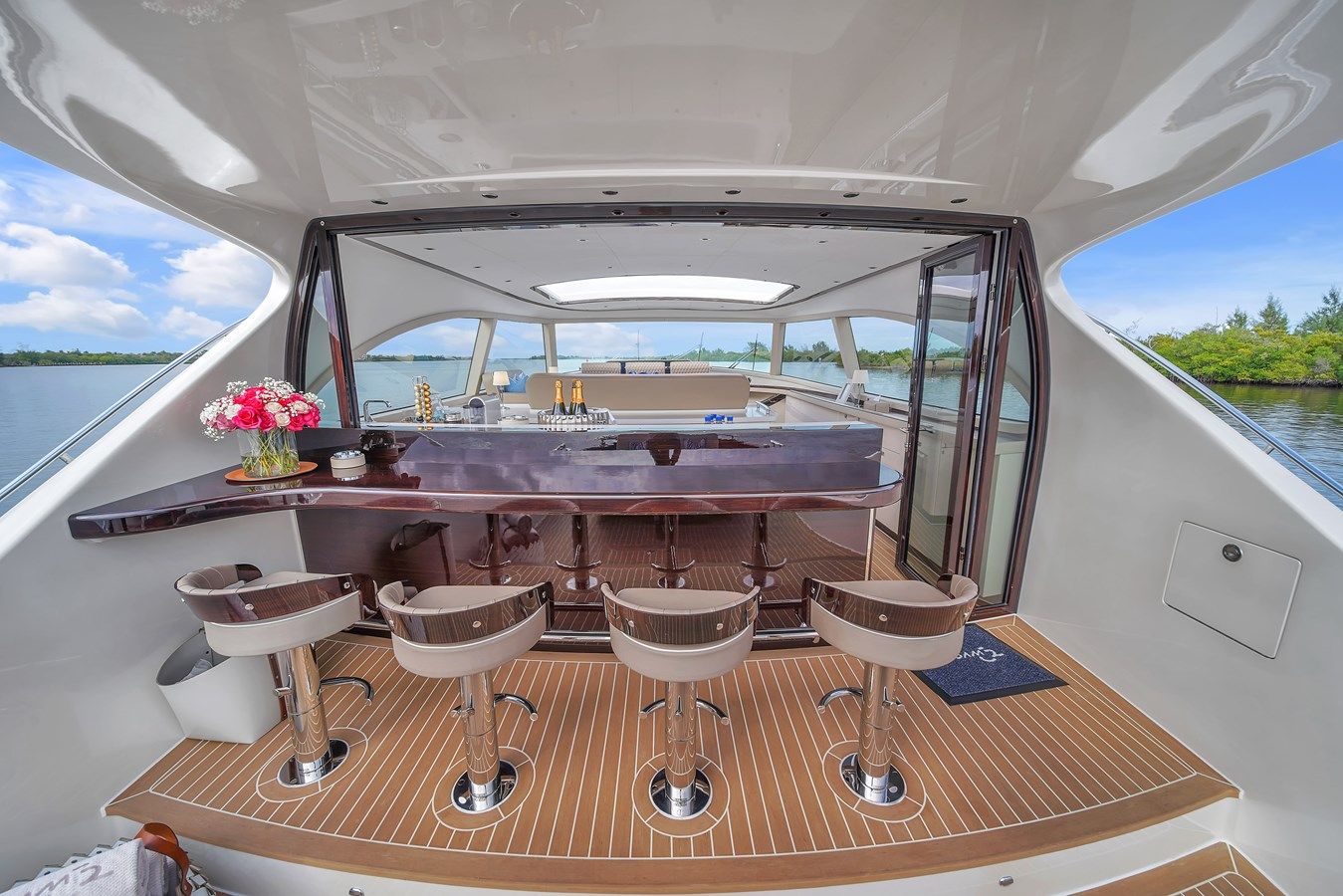 Buy a MaddamC2 72 at Shestakov Yacht Sales