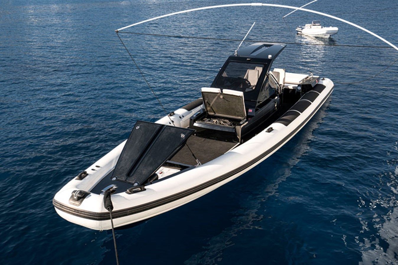 -- - GOLDFISH yacht sale