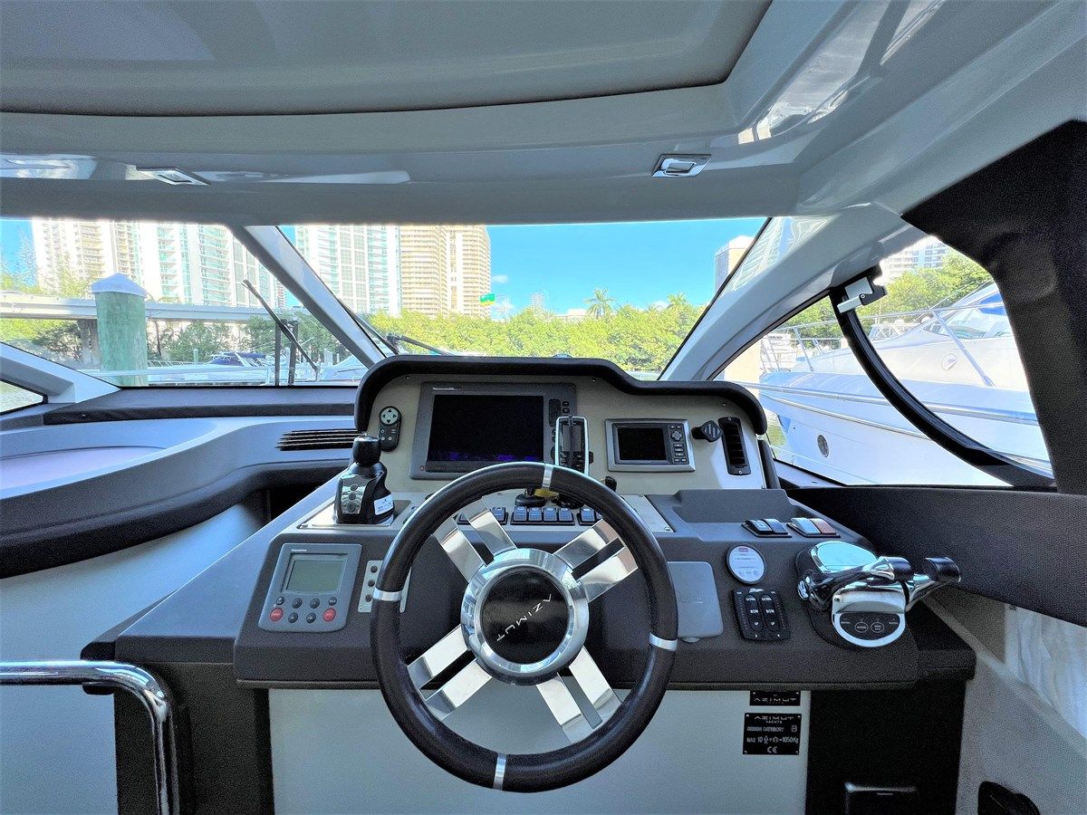 Azimut 40 40
