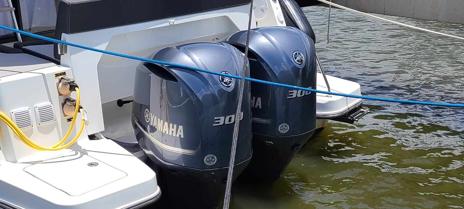 the best price on Due South 34