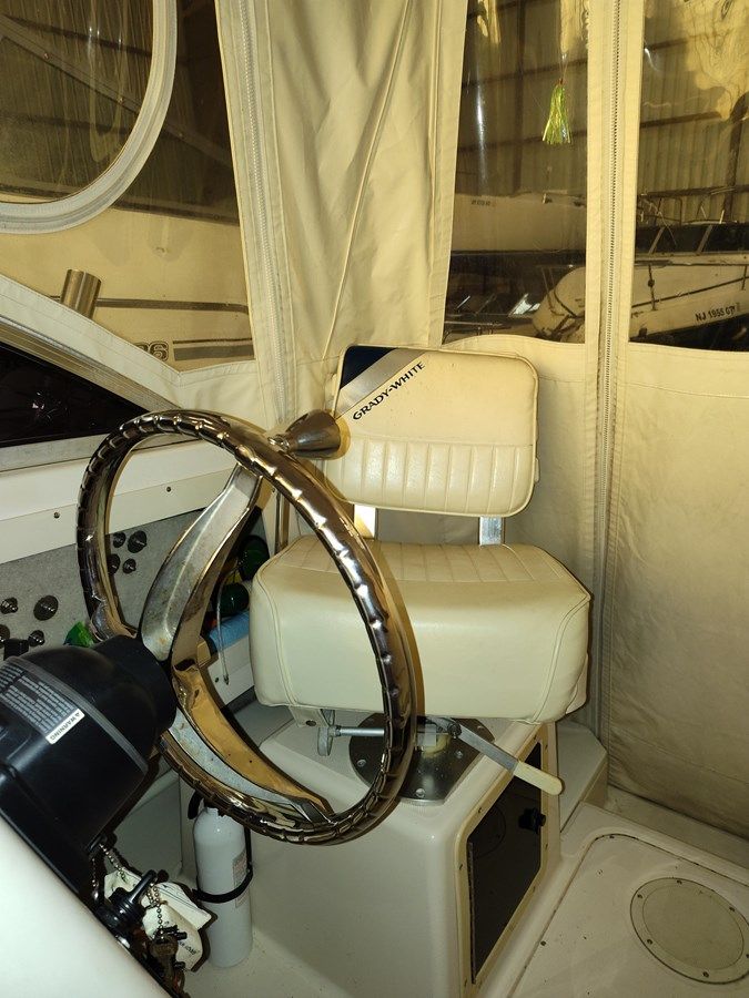 Buy a yacht No Name Islander