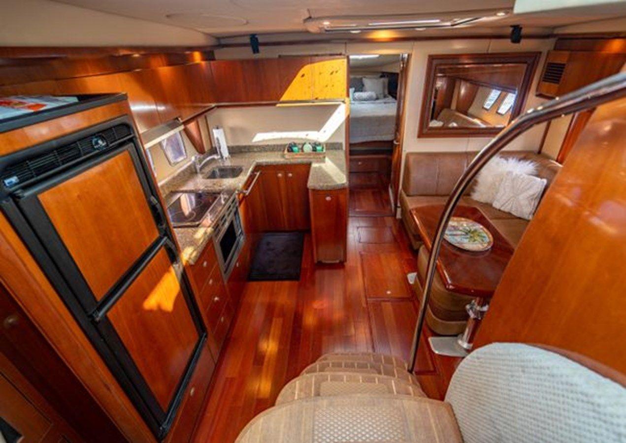 best yacht sales deals 2005 Sea Ray 480 Sundancer