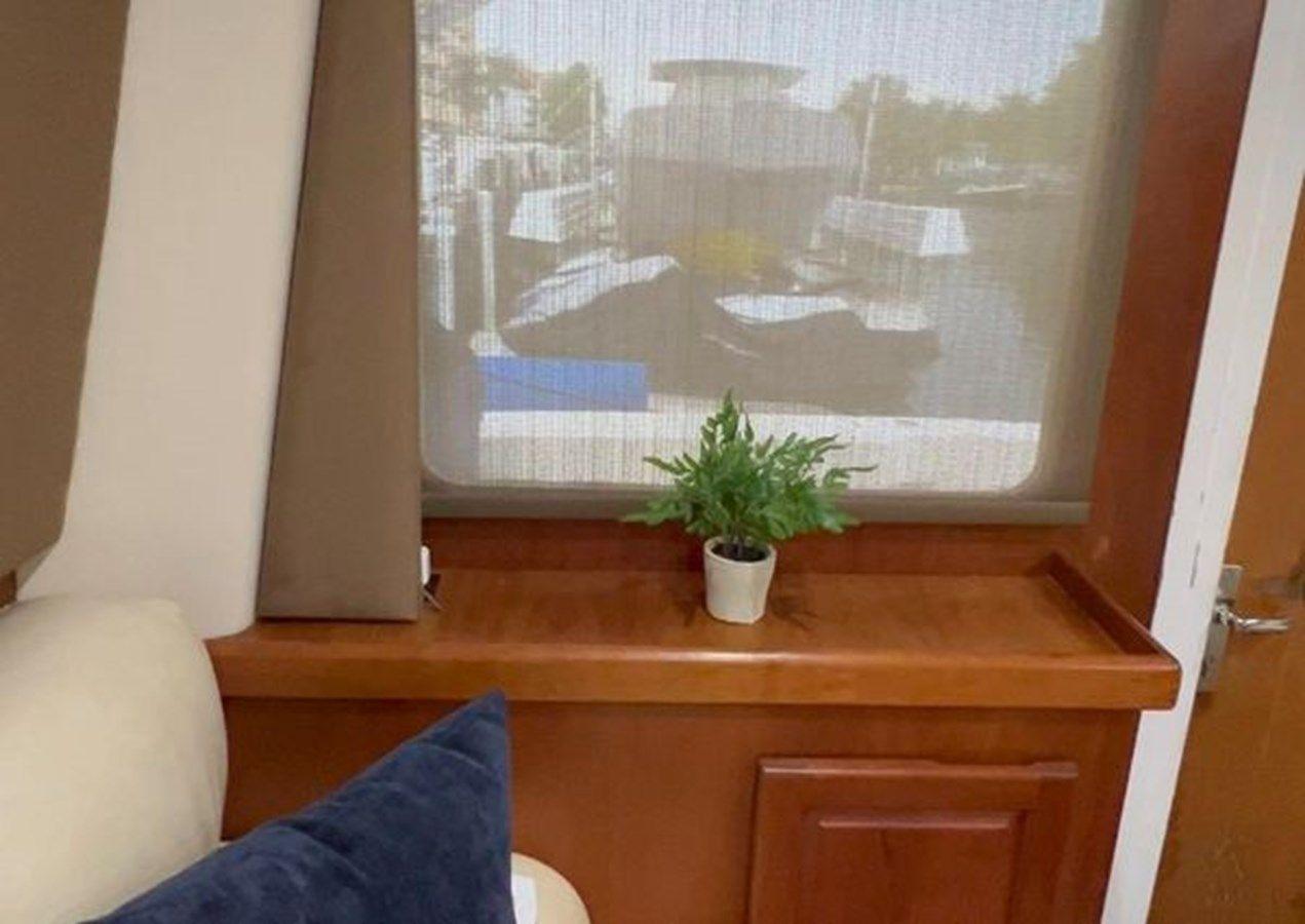 Купить 2003 Luhrs 40 Convertible 2003