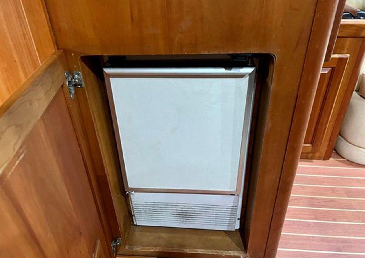 Продажа яхты 2003 Luhrs 40 Convertible - LUHRS