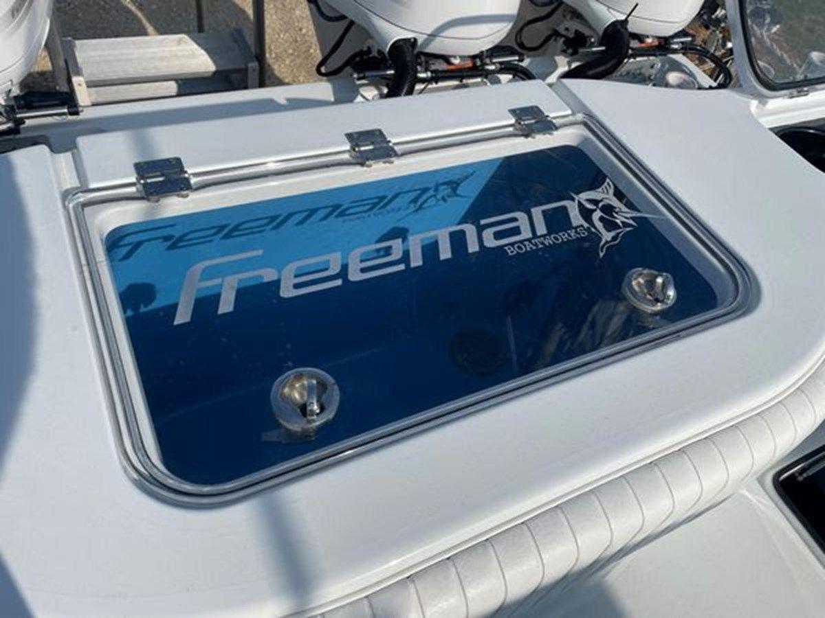 the best price on 2019 Freeman 37 VH 37 VH