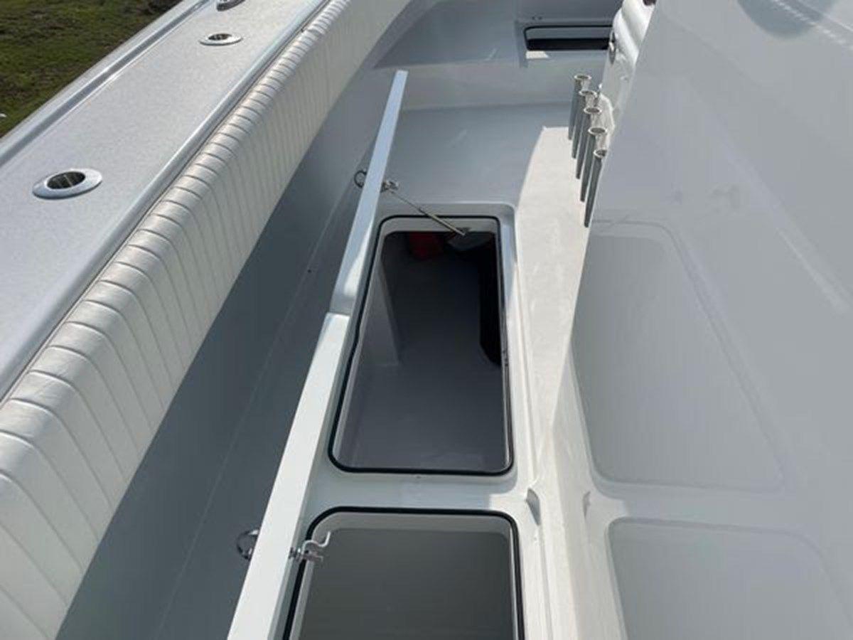 best yacht sales deals 2019 Freeman 37 VH