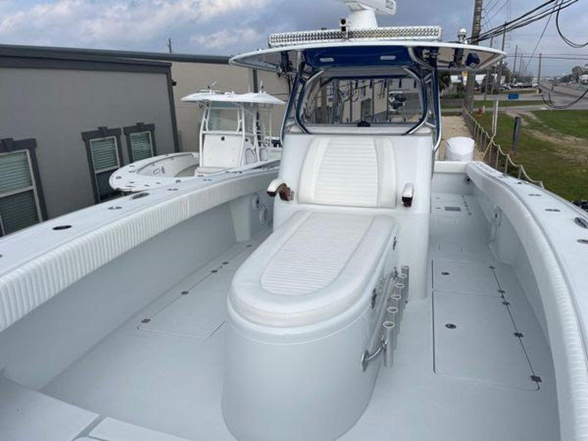 Buy a 2019 Freeman 37 VH - Freeman Boatworks at Shestakov Yacht Sales