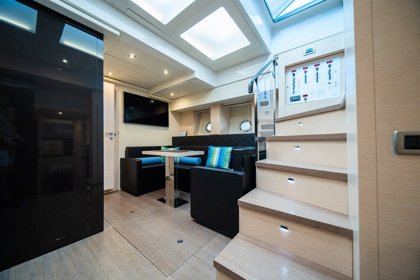 Лучшие предложения покупки яхты DOMINUS 56