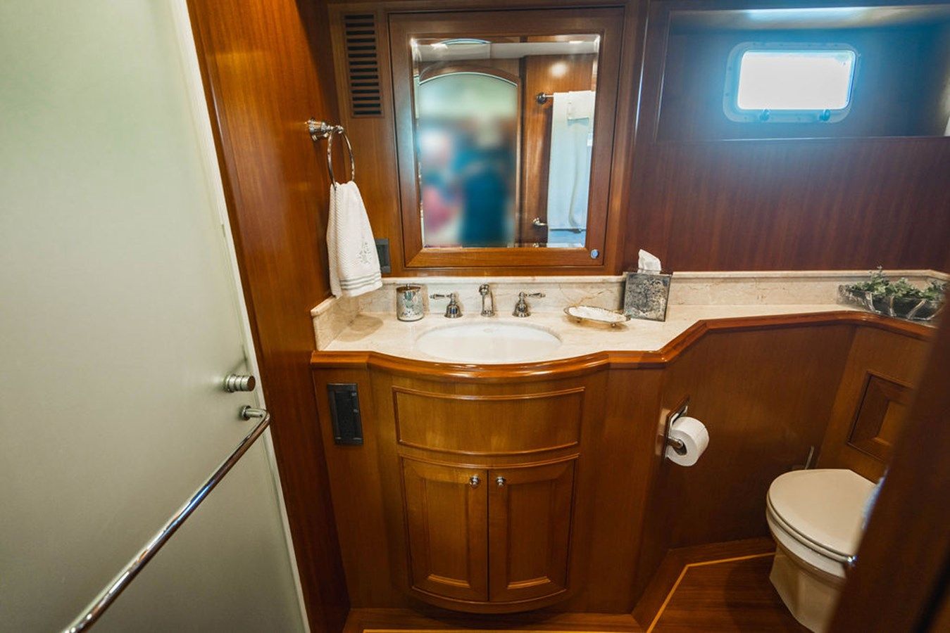 Buy a Sunshine - OFFSHORE YACHTS at Shestakov Yacht Sales