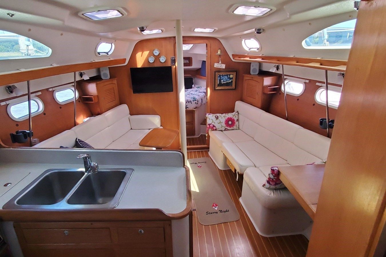 best yacht sales deals Starry Night - Catalina Yachts