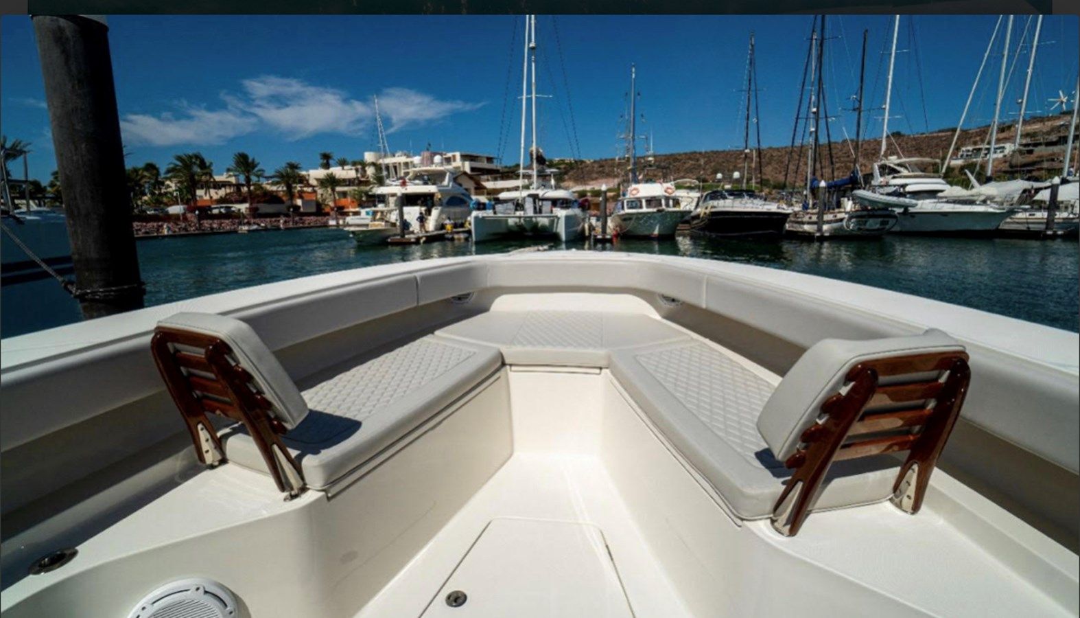 Купить яхту CALYPSO - JUPITER в Shestakov Yacht Sales