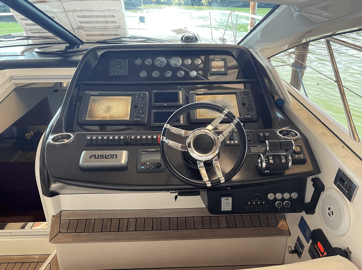 Стоимость яхты GÜERO - Sunseeker